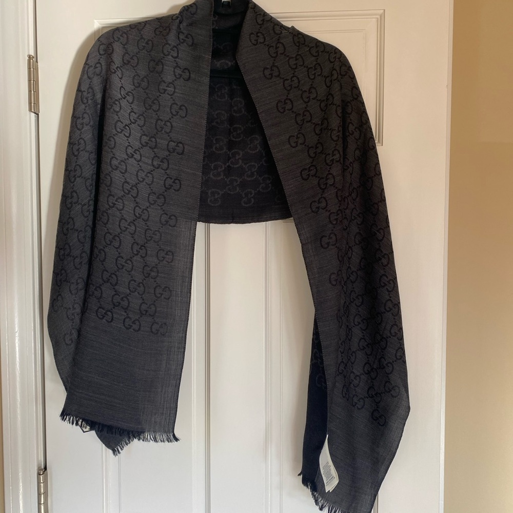 Gucci black and charcoal double sided scarf